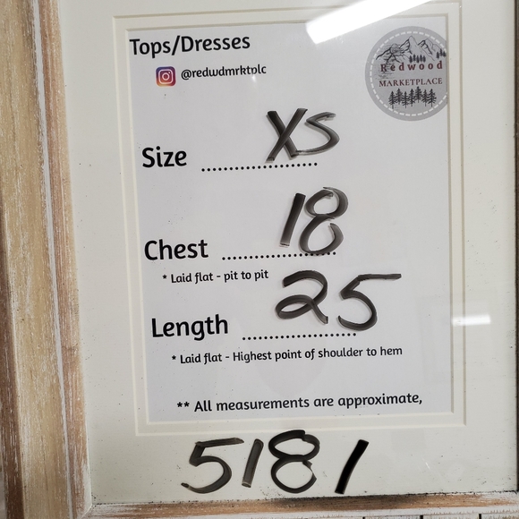 ELODIE Brown Leopard V-neck Pleated Blouse - Picture 8 of 9